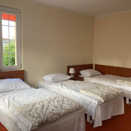 Hotel Gryf Kościerzyna Kültér fotó