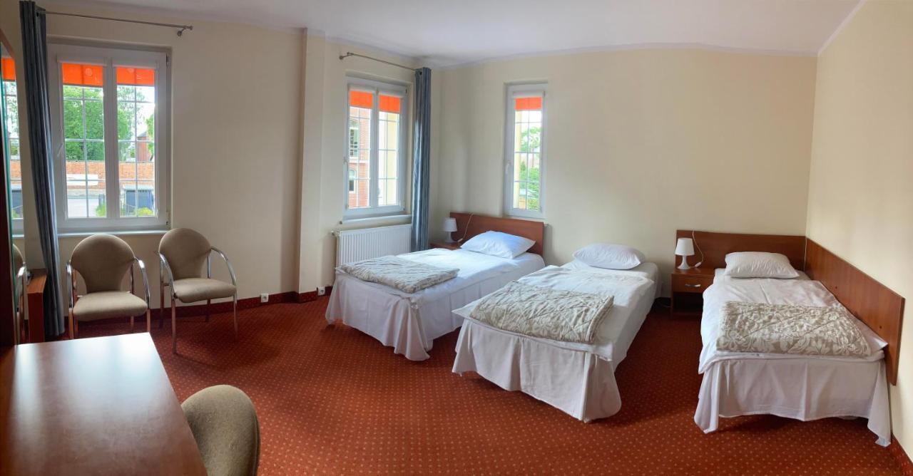 Hotel Gryf Kościerzyna Kültér fotó