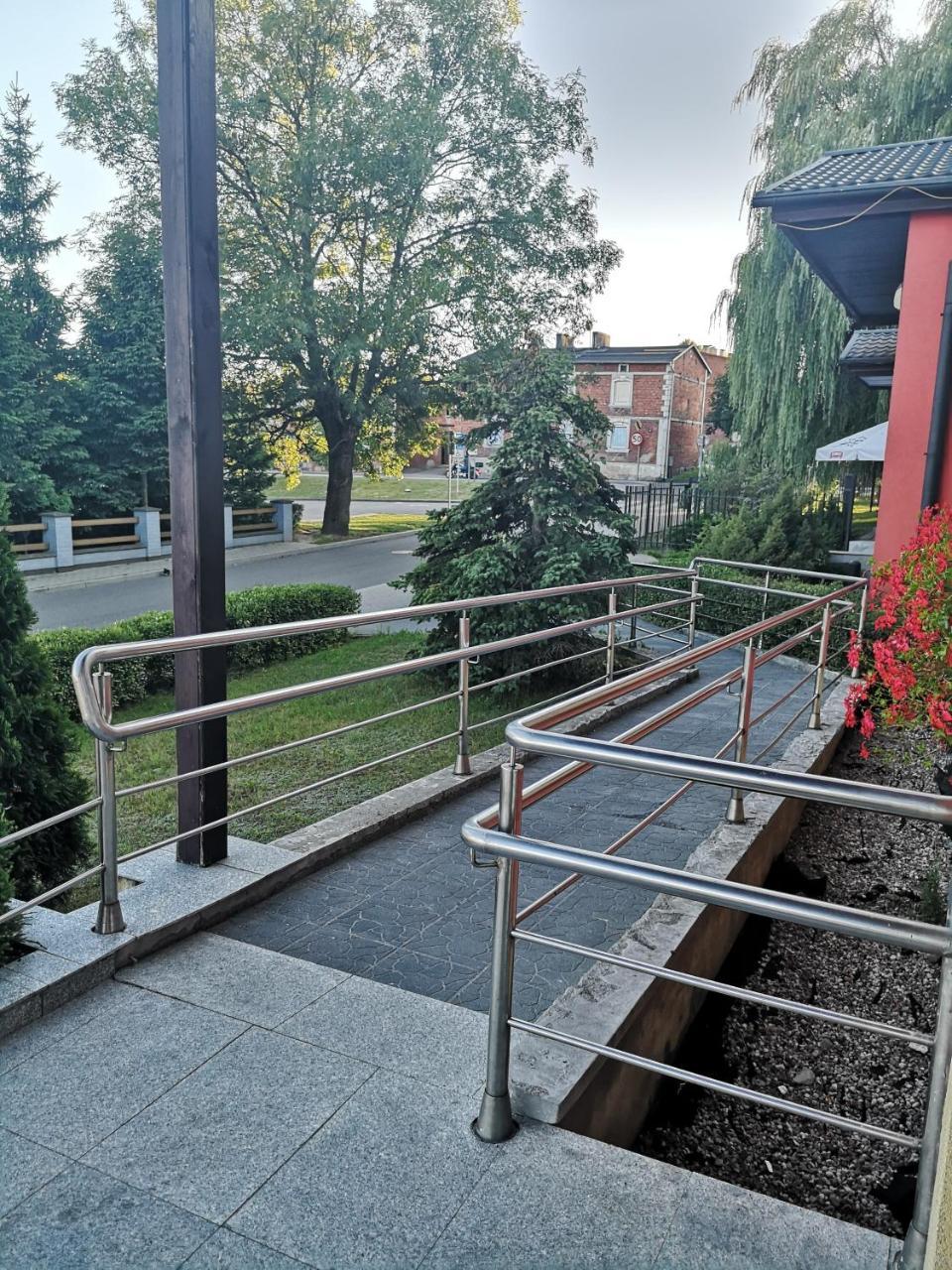 Hotel Gryf Kościerzyna Kültér fotó