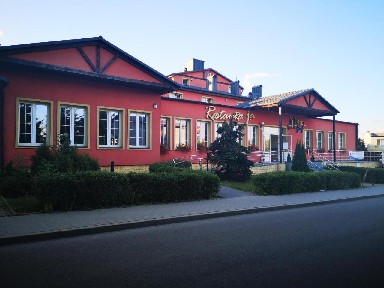 Hotel Gryf Kościerzyna Kültér fotó